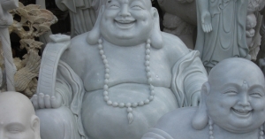 5 vị trí đắc đạo đặt tượng Phật Di Lặc trong nhà giúp thu hút tài lộc, mang lại may mắn