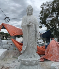 Tượng Phật A Di Đà đá non nước