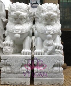 Alternative view of kỳ lân đá non nước