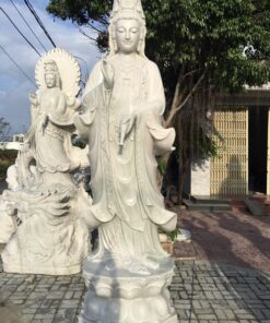 Tượng đá Phật Quan Âm