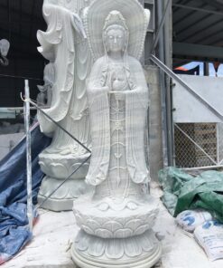 Tượng Đức Quan Âm bằng đá