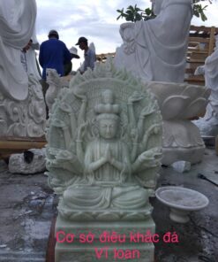 Tượng đá Quan Âm Chuẩn Đề