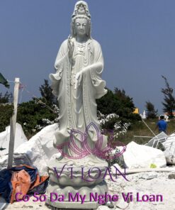Tượng Quan Âm đá cẩm thạch