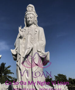 Alternative view of Tượng Phật bà Quan Âm