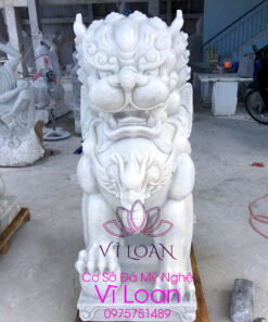 Alternative view of Tượng sư tử đá cẩm thạch