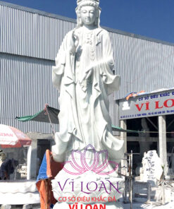 Alternative view of Tượng quan âm bằng đá