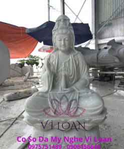 Mẹ quan âm bằng đá cẩm thạch