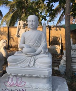 Alternative view of Tượng ​Thánh tăng Sivali