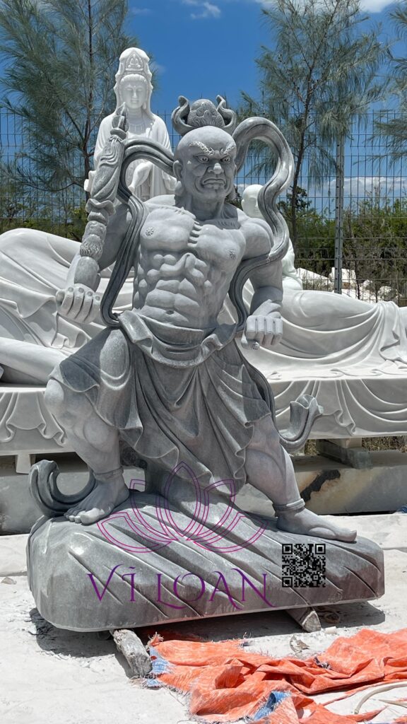 Tượng Hộ Pháp
